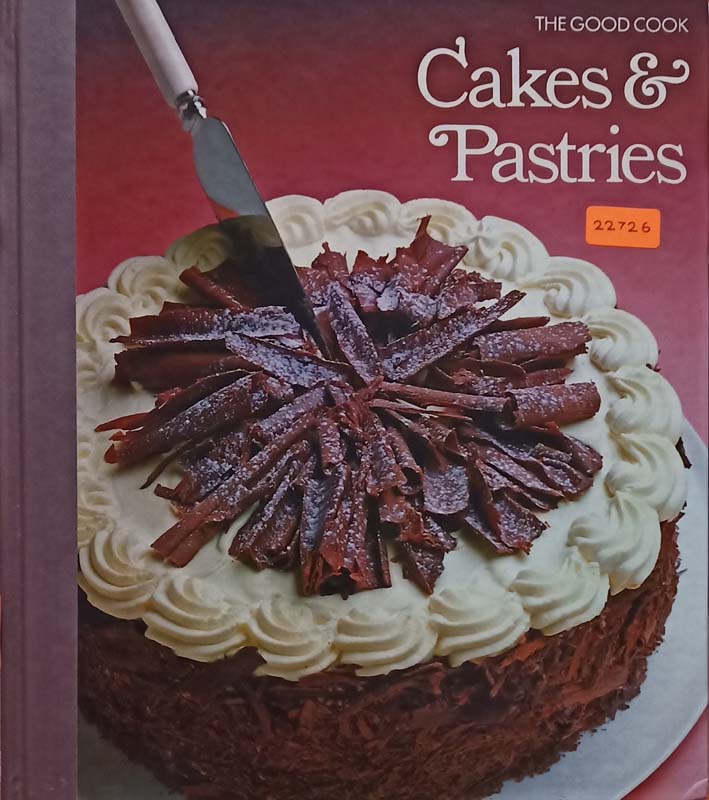 CAKES & PASTRIES